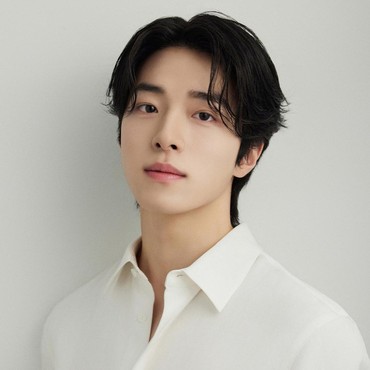 Nam Da Reum Bakal Jadi Song Joong Ki Muda di Drama Baru 'My Youth'