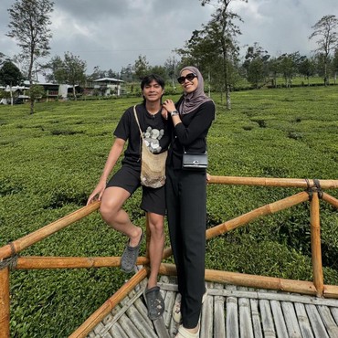 7 Potret Megawati Hangestri Nge-date Usai Menangkan Proliga 2024