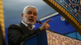 Bom yang Tewaskan Haniyeh Diselundupkan 2 Bulan Lalu di Iran