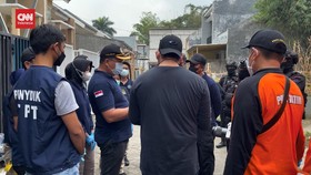 VIDEO: Terduga Teroris Yang Ditangkap Densus di Batu Warga Jakarta