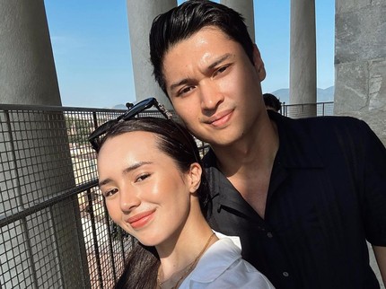 Pengantin Baru, Ini Potret Cut Baby Tsabina dan Suami Liburan di Italia