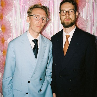 Lirik Lagu la la la that's how it goes - HONNE