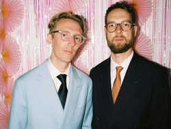 Lirik Lagu la la la that's how it goes - HONNE