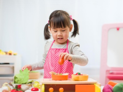 15 Rekomendasi Mainan Anak Perempuan yang Seru dan Bermanfaat