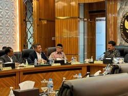 PBB Temui Menko Hadi Bahas Bantuan Palestina hingga Judi Online