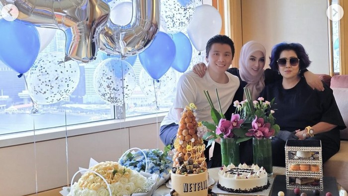 Princess Syahrini Melahirkan, Sebelumnya Asyik Kulineran Bareng Suami