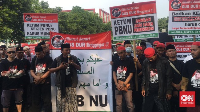 Pernyataan itu disampaikan setelah surat resmi dari PCNU nan membantah berita keterlibatan mereka dalam demo aliansi Gus Dur di depan instansi PBNU.