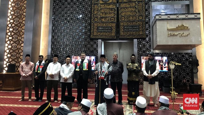 Imam Besar Masjid Istiqlal Nasaruddin Umar mengaku mempunyai rencana untuk membangun Masjid Istiqlal di Palestina jika situasi di area tersebut sudah membaik.