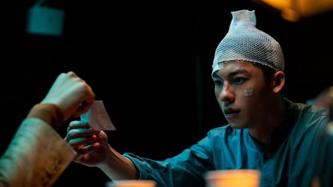 Sinopsis GG Precinct tentang Greg Hsu kembali jadi detektif polisi Wu Ming-han, bersama tim lamanya memecahkan misteri pembunuhan baru.