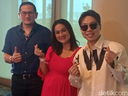 Tengku Dewi Beri Kesempatan Andrew Andika Gendong dan Adzani Anak