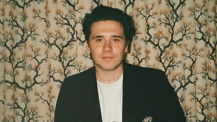 Begini Kondisi Brooklyn Beckham Usai Alami Patah Bahu