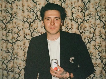 img-title Begini Kondisi Brooklyn Beckham Usai Alami Patah Bahu