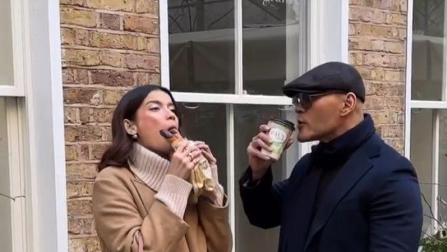 Sabrina Chairunnisa Sabrina Chairunnisa