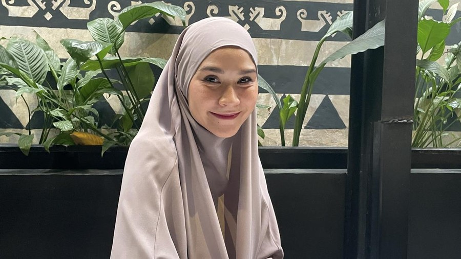 Zaskia Adya Mecca Zaskia Adya Mecca