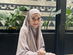 Zaskia Adya Mecca Persiapan ke Palestina, Cek Progres Pembangunan Musala