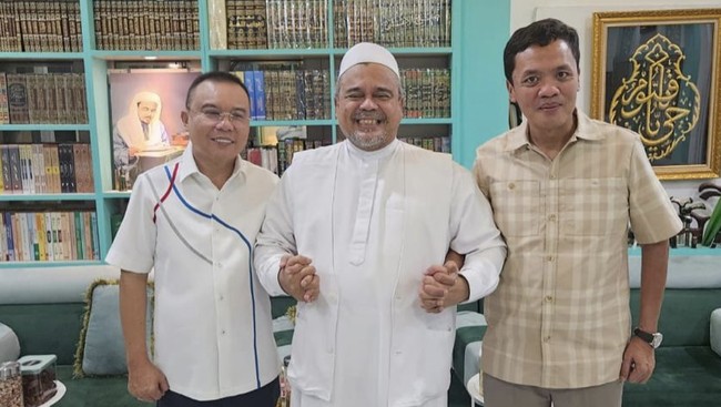 Ketua Harian DPP Partai Gerindra, Sufmi Dasco Ahmad menyebut pertemuannya dengan Habib Rizieq Shihab murni silaturahmi dan tidak membahas politik.