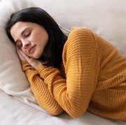 5 Zodiak yang Suka Tidur Awal, Paling Anti Begadang!