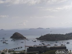 Dear Traveler, Waspadalah dengan Gelombang Tinggi-Angin Kencang di TN Komodo