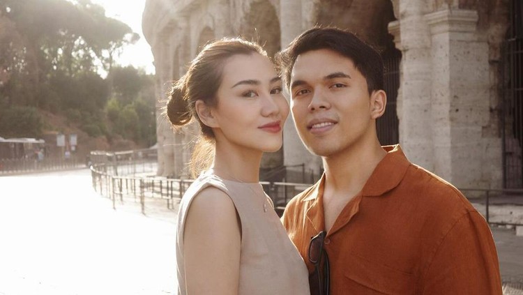 Potret Honeymoon Aaliyah dan Thariq