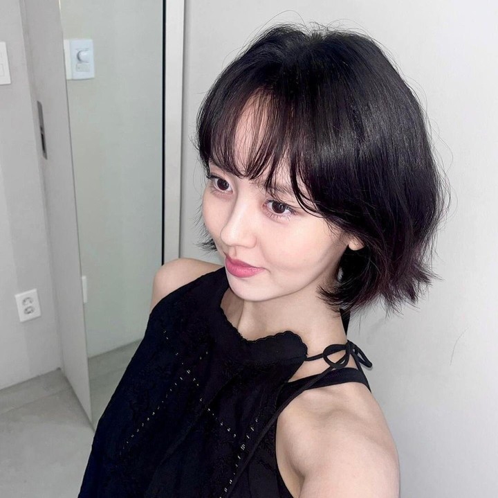 <p>Banyak netizen yang mengatakan So Hyn terlihat semakin cantik dengan potongan rambut pendek ini. Tidak sedikit yang mengatakan bahwa rambut pendek ini sangat cocok dengannya. (Foto: Instagram: @wow_kimsohyun)</p>