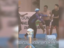 Viral Guru Renang Wanita di Kisaran Ditendang Pelatih