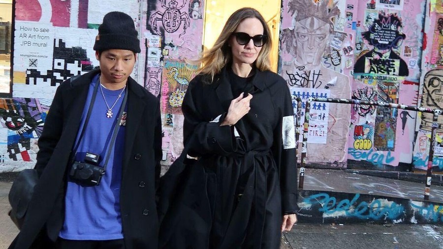 Anak Adopsi Angelina Jolie dan Brad Pitt Keluar dari ICU Usai Kecelakaan