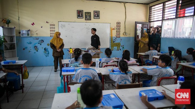 Badan Gizi Nasional mematangkan persiapan Makan Bergizi Gratis menjelang pelaksanaannya mulai 6 Januari 2025. Salah satunya verifikasi vendor yang terlibat.