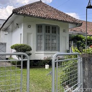 Jadi Spot Foto Anak Muda saat Berkunjung ke Bandung, Kini Dilarang Berfoto Ria di 'Rumah Milea'