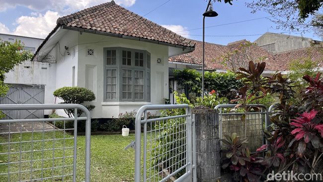 Jadi Spot Foto Anak Muda saat Berkunjung ke Bandung, Kini Dilarang Berfoto Ria di Rumah Milea