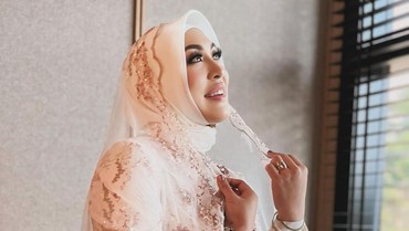 Jadi Mualaf, 7 Momen Angelina Sondakh Isi Kajian Dituding Ajarkan Ajaran Yesus