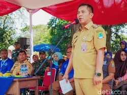 Harapan Bupati Karawang soal Pembibitan Pesepakbola