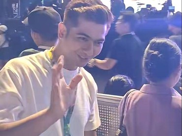 Satu Acara Bareng Ria Ricis, 7 Momen Teuku Ryan Asyik Joget dengan Miss Grand Indonesia