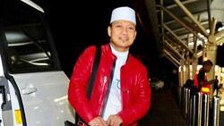 Ustaz Dasad Latif Sarankan untuk Tak Bercita-cita Jadi PNS, Ini Alasannya