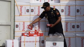 Bea Cukai Sudah Tindak Hampir 1 Miliar Batang Rokok Ilegal