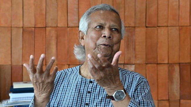 Perdana Menteri sementara Bangladesh Muhammad Yunus buka suara soal kerusuhan yang menyasar umat Hindu usai negara ini gonjang-ganjing.
