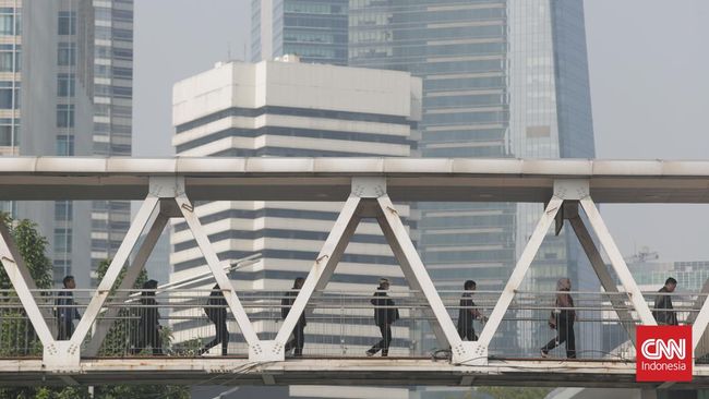Riset LPEM UI: Kelas Menengah Turun Lebih dari 8,5 Juta Sejak 2018