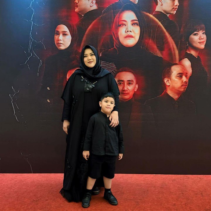 <p>Risa melahirkan anak pertamanya pada Januari 2020, Bunda. Sang putra pun memiliki nama yang unik yakni Anaking Raga Janari. (Foto: Instagram: @risa_saraswati)</p>