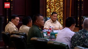 VIDEO: Prabowo Beri Pembekalan Langsung 40 Nakes untuk Misi di Gaza