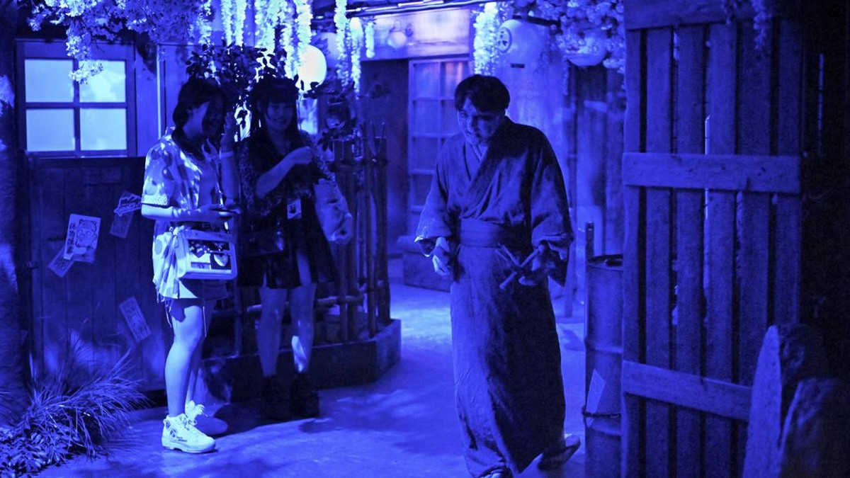 FOTO: Tradisi Musim Panas di Jepang, Berkunjung ke Rumah Hantu