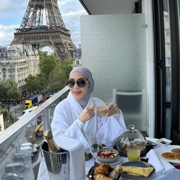 Gagal Cerai dari Andre Taulany, Unggahan Erin Disorot