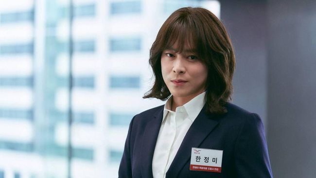 Berikut 5 rekomendasi dan sinopsis film komedi Korea ringan untuk sore hari yang tayang di layanan streaming.