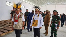 Menko PMK Resmikan Gudang Logistik di Papua Tengah Cegah Krisis Pangan