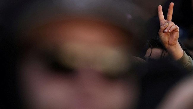FOTO: Protes Anti-rasisme Melanda Inggris, Lawan Provokasi Sayap Kanan