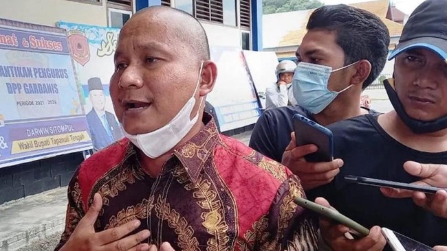 Rahmansyah Sibarani kini menjabat wakil ketua DPRD Sumatera Utara periode 2019-2024.