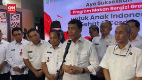 VIDEO: Wiranto Cek Uji Coba Makan Gratis di Tangerang: Masalah Selesai