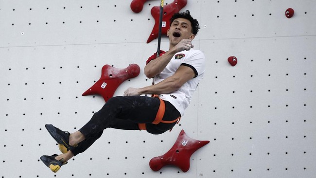 Indonesia mengalami masa sulit pada 12 hari awal penyelenggaraan Olimpiade Paris 2024 dan sukses meroket lantaran berhasil merebut dua medali emas, Kamis (8/8).