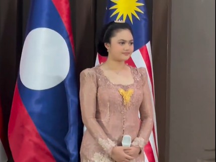 5 Potret Amora Nyanyi di Acara ASEAN DAY, Cantik Bersanggul dan Berkebaya