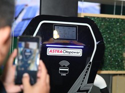 Melihat Lebih Dekat Charging Station Astra yang Efisien di Festival LIKE 2