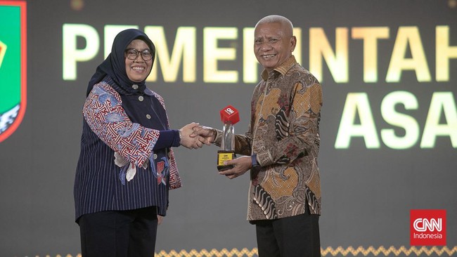 Pemerintah Kabupaten Asahan mendapat penghargaan CNN Indonesia Awards 2024 dengan kategori Outstanding Cultural Diversity Preservation Initiative.