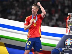 Barcelona Resmi Dapatkan Dani Olmo, Langsung Dipagari Klausul Rp 8,7 T